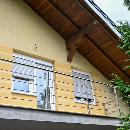 Arman Apartmán *